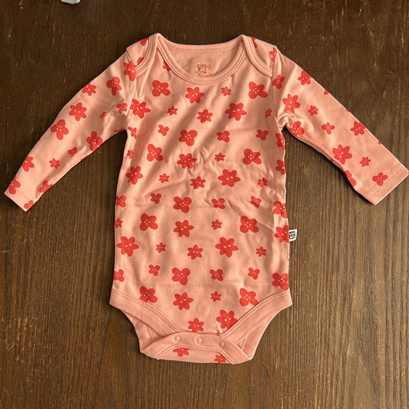 Wink & Blink Organic Girls Long Sleeve Bodysuits 4 pack - Picture 7 of 12